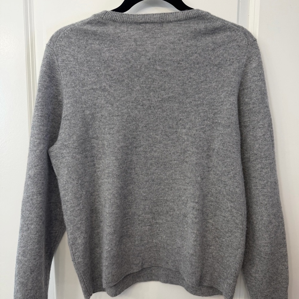 Quince Gray Women's Cashmere Crew Neck Sweater - Picture 2 of 3